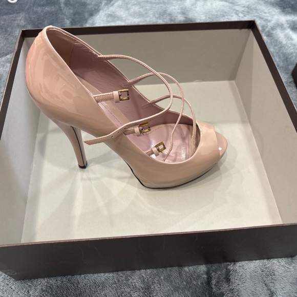 GUCCI Vernice Crystal DK CIPRIA Platform Pumps Size 38 1/2 - Picture 4 of 9